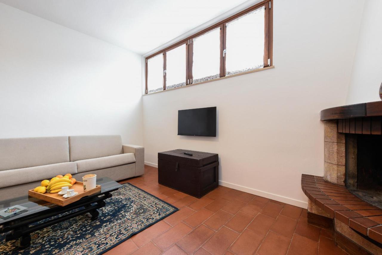 Appartamento Isi Saló Exterior foto