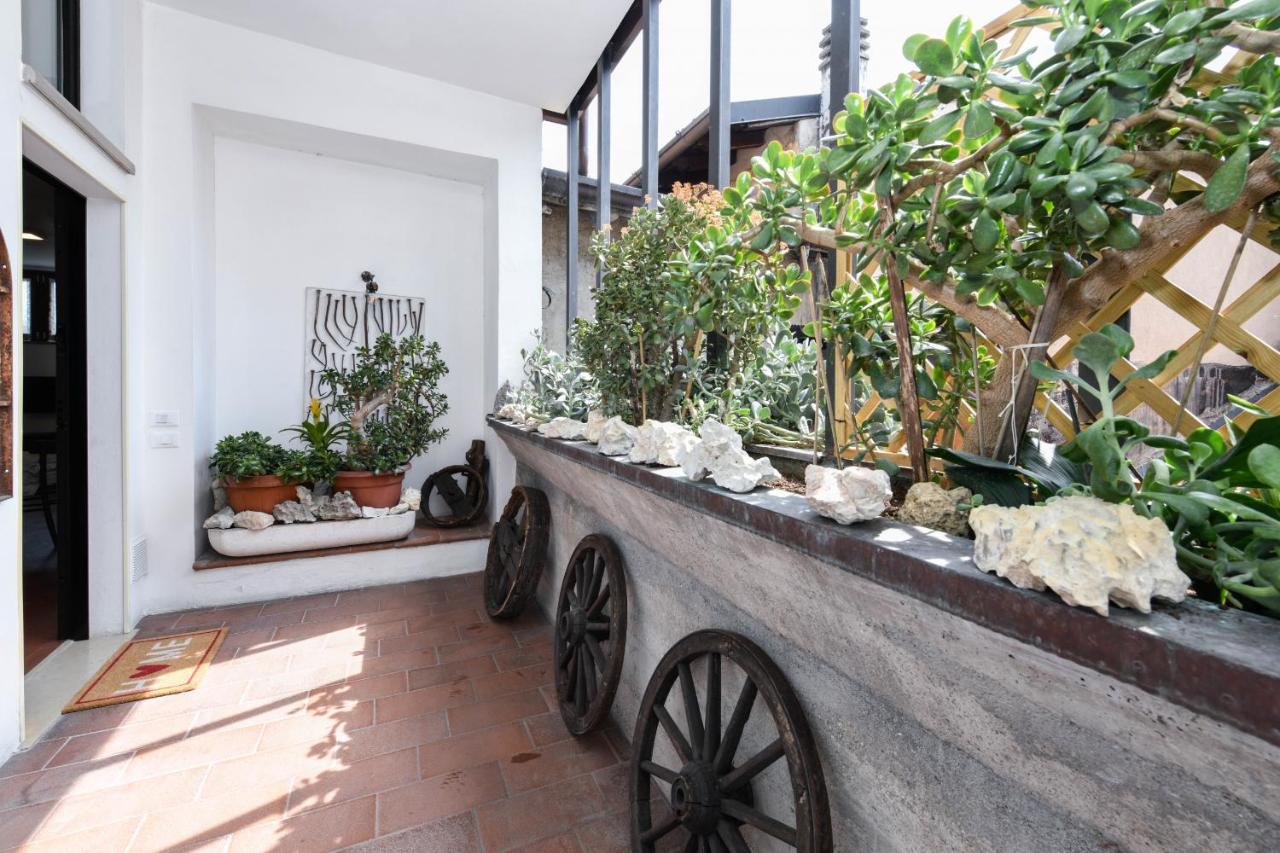 Appartamento Isi Saló Exterior foto